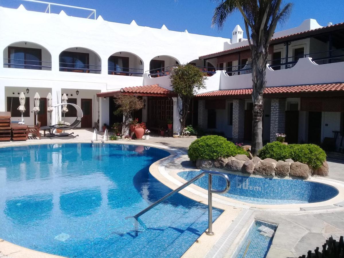 Uzhan Beach Hotel Bitez Buitenkant foto