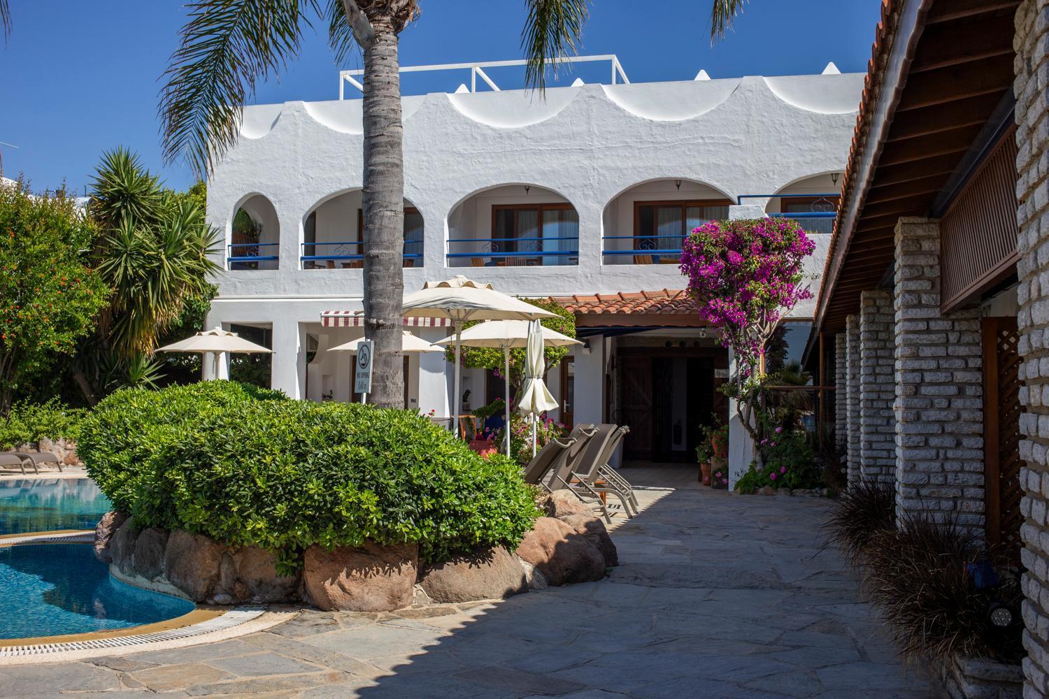 Uzhan Beach Hotel Bitez Buitenkant foto