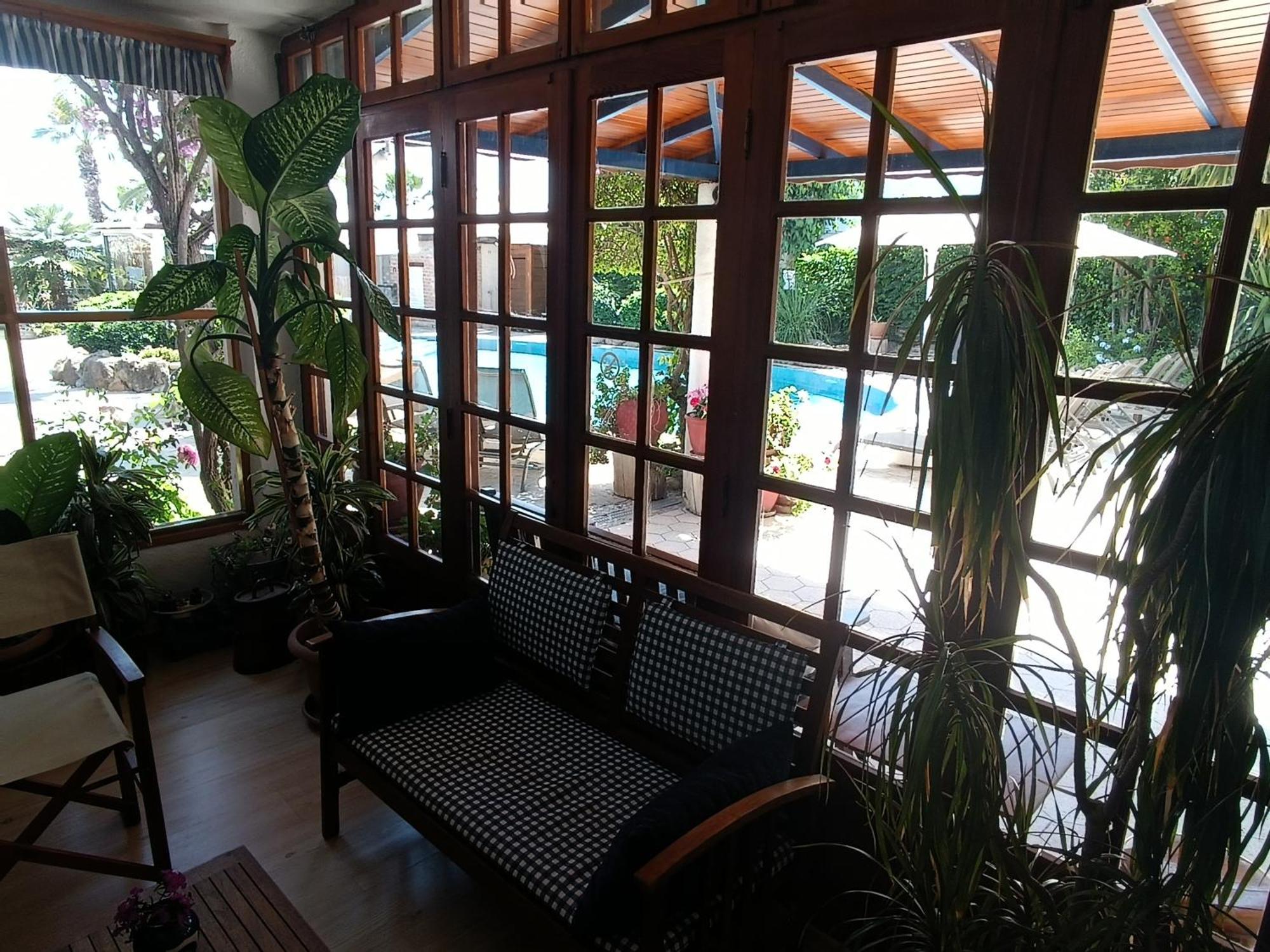 Uzhan Beach Hotel Bitez Buitenkant foto