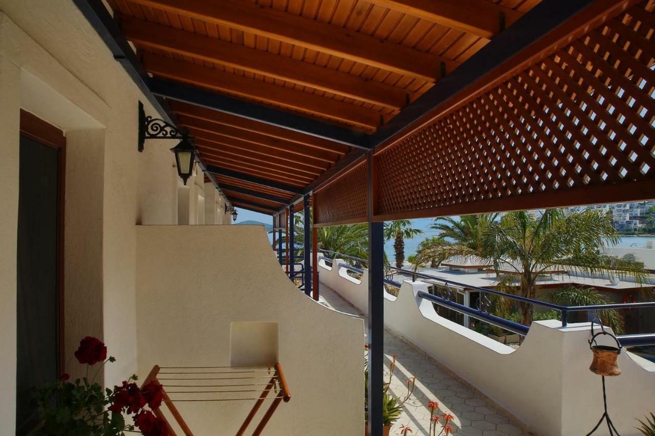 Uzhan Beach Hotel Bitez Buitenkant foto